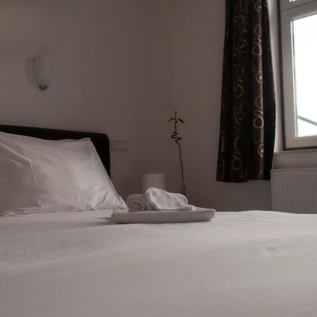 Bed & Breakfast Op 'T Indsje Cadier en Keer Екстериор снимка